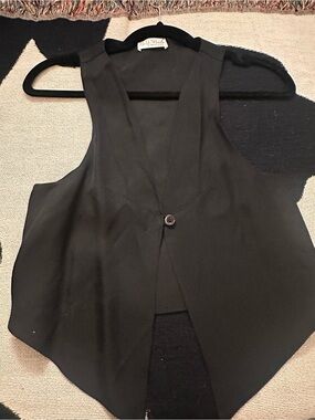 Silk roads vest